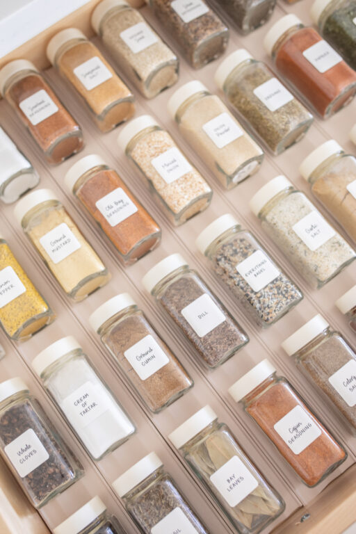 Spice drawer organization, spice drawer liner